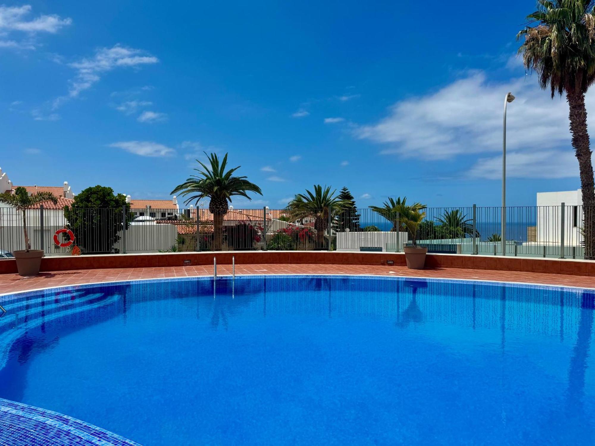 Stunning Apartments With Pool Tenerife 아데제 외부 사진
