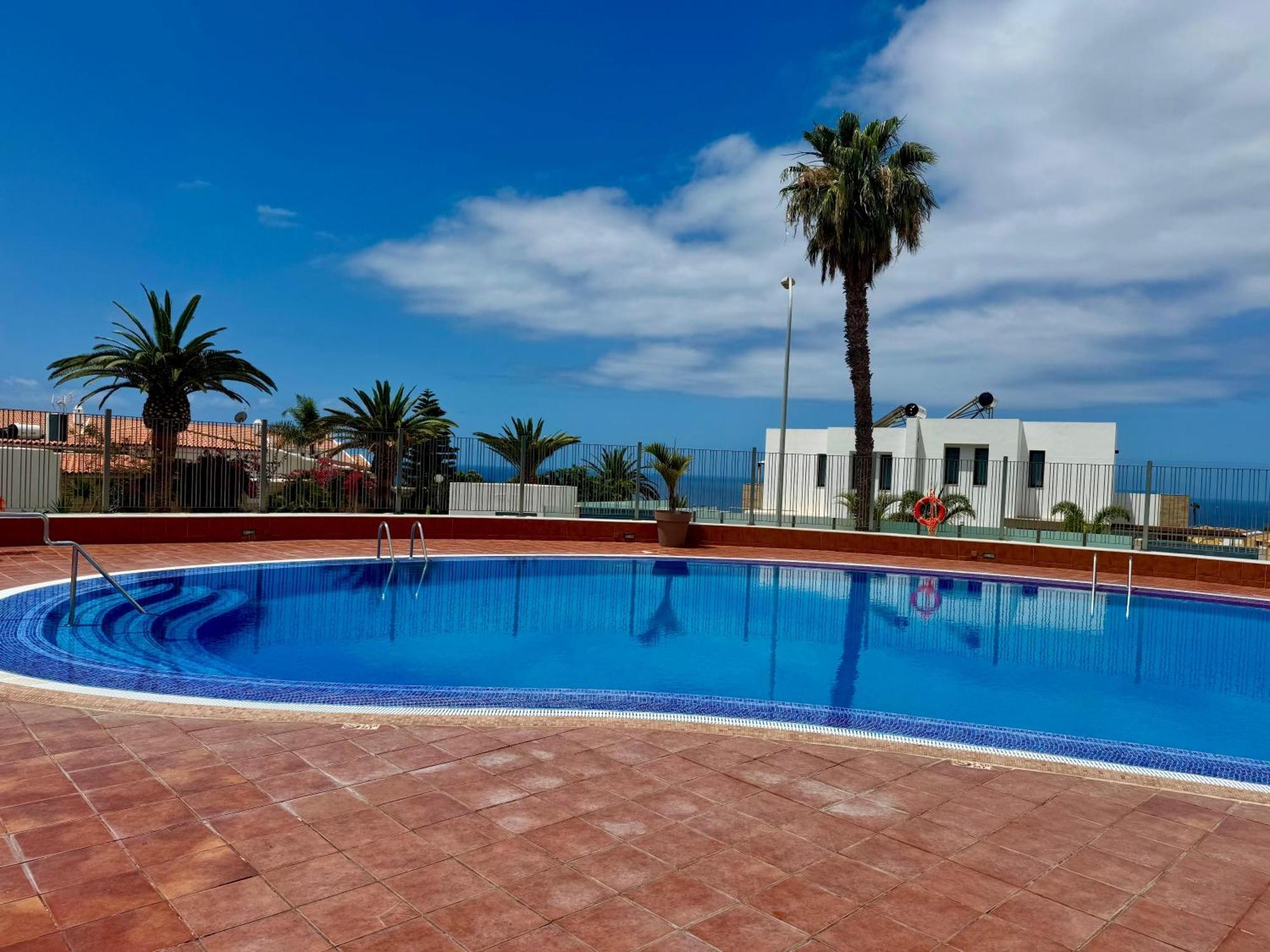 Stunning Apartments With Pool Tenerife 아데제 외부 사진