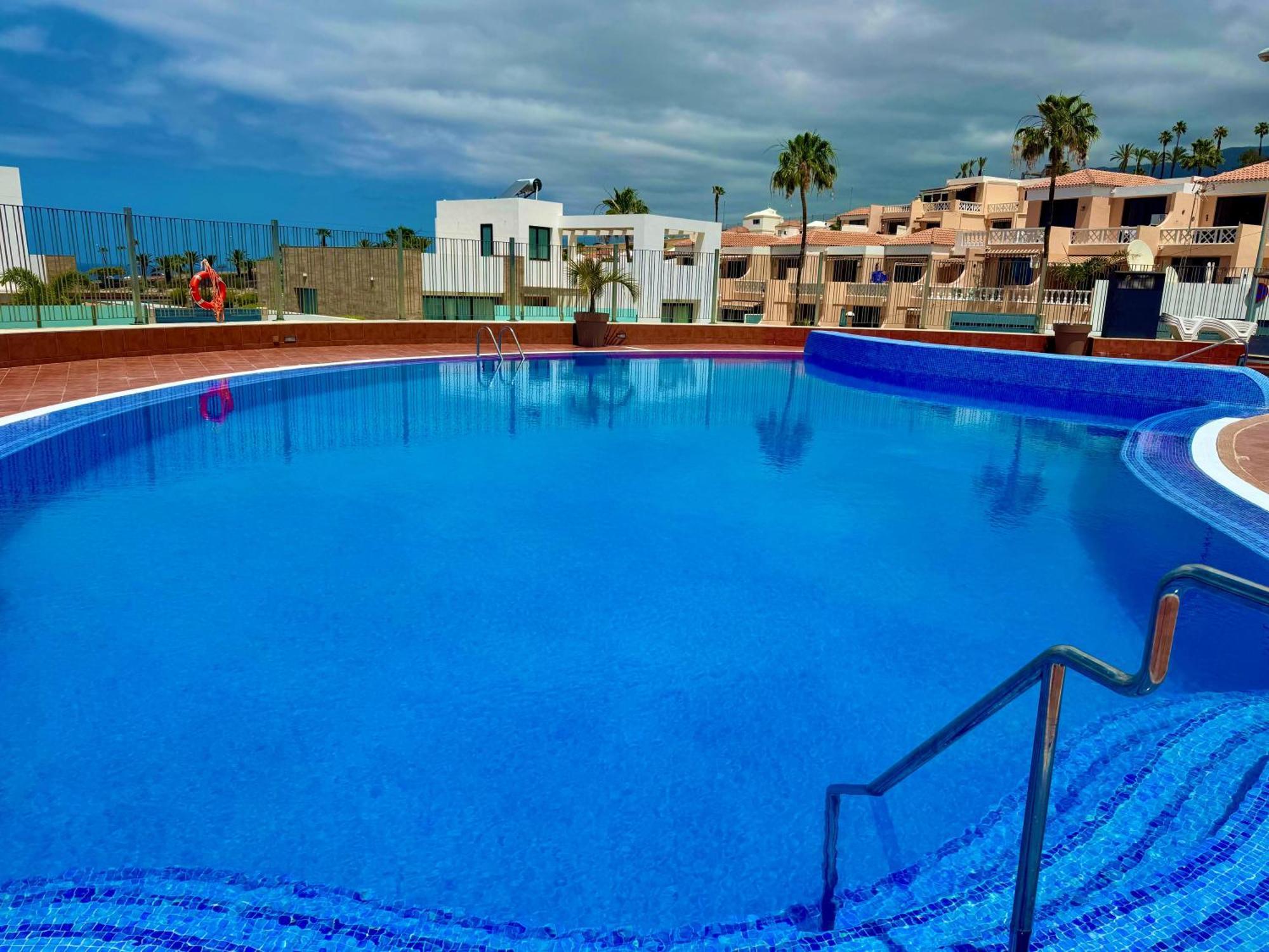 Stunning Apartments With Pool Tenerife 아데제 외부 사진