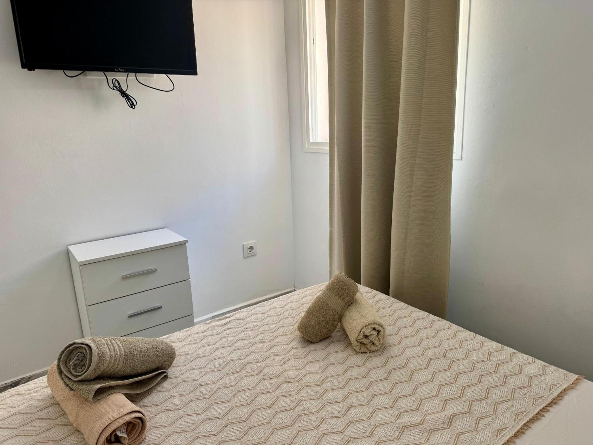 Stunning Apartments With Pool Tenerife 아데제 외부 사진
